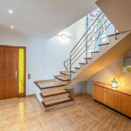 6 Bedroom Gorgeous In * Matadepera